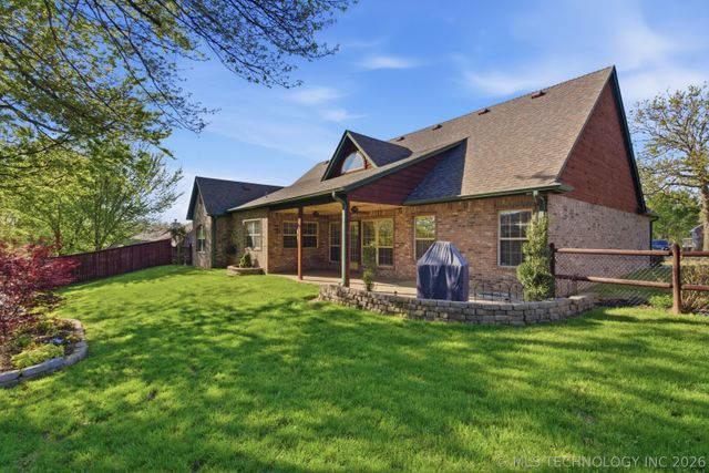 208 New Haven Street, Catoosa, OK 74015