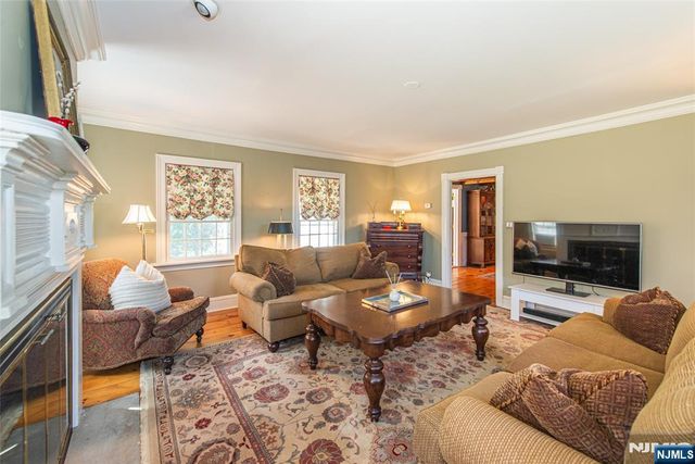 376 Lafayette Road, Harrington Park, NJ 07640