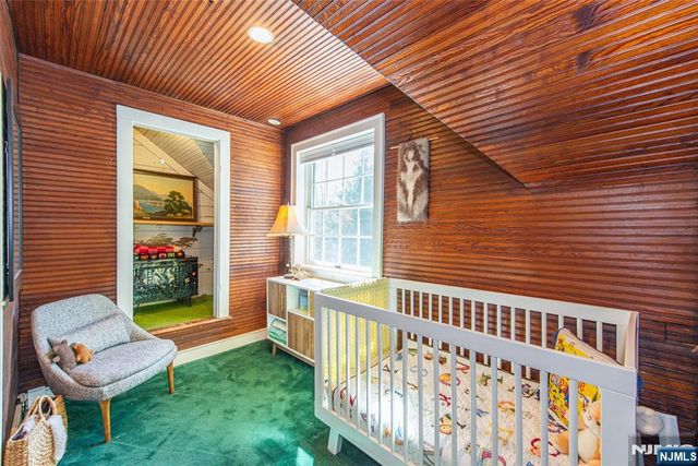 376 Lafayette Road, Harrington Park, NJ 07640