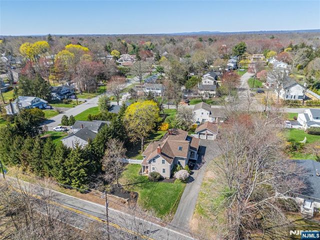 376 Lafayette Road, Harrington Park, NJ 07640