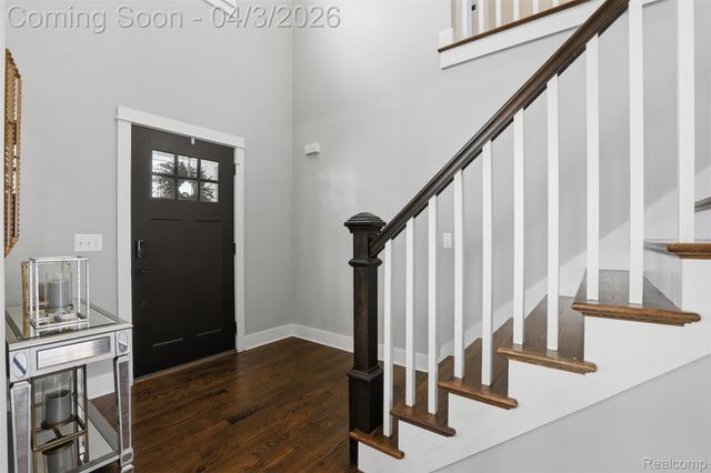 1033 N Maple Avenue, Royal Oak, MI 48067