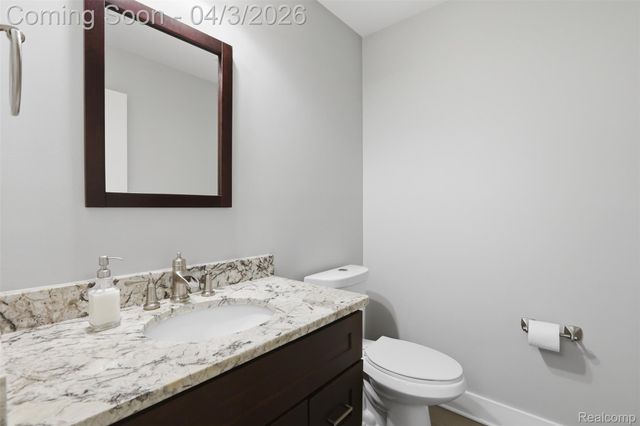 1033 N Maple Avenue, Royal Oak, MI 48067