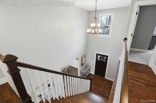 1033 N Maple Avenue, Royal Oak, MI 48067