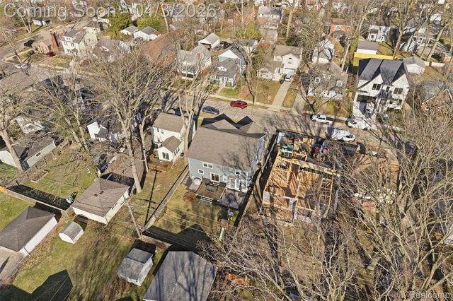 1033 N Maple Avenue, Royal Oak, MI 48067