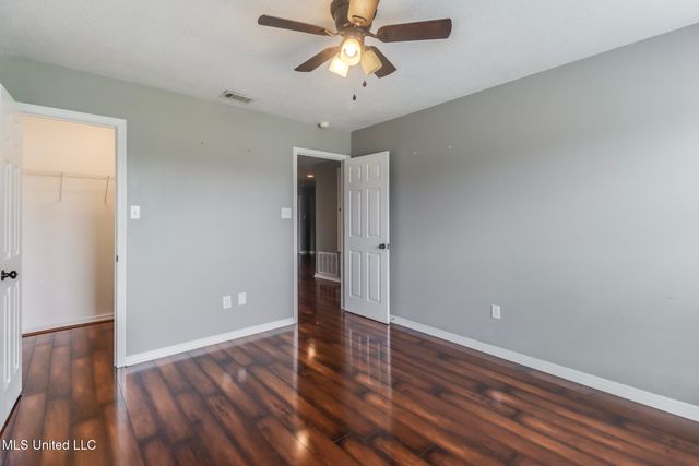 15076 E Shadow Creek Drive, Biloxi, MS 39532