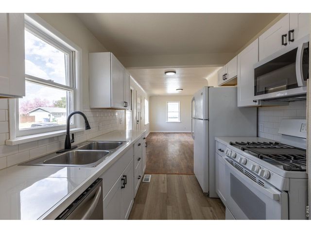 1534 Jackson Ave, Loveland, CO 80538