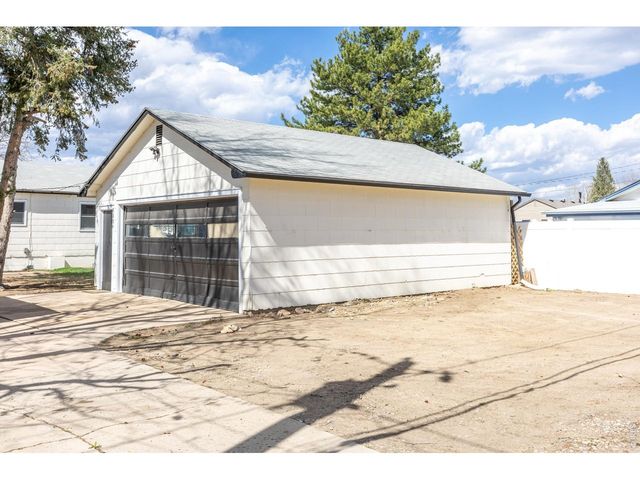 1534 Jackson Ave, Loveland, CO 80538