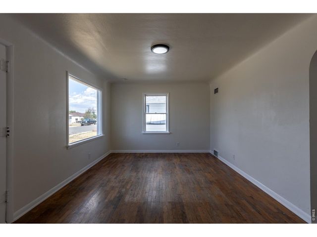 1534 Jackson Ave, Loveland, CO 80538