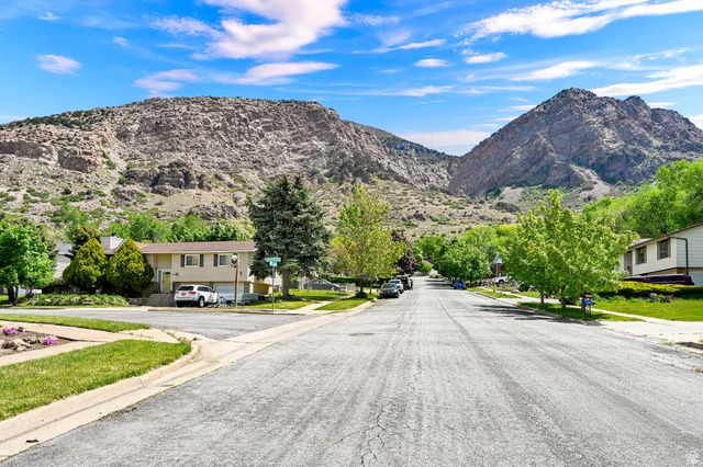1025 E 800 N, Ogden, UT 84404