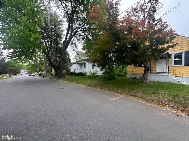 20 MABEL ST, Trenton, NJ 08638