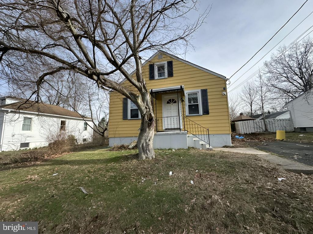 20 MABEL ST, Trenton, NJ 08638