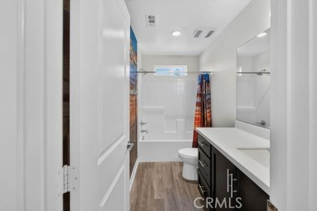 3827 Grant Street 54, Corona, CA 92879