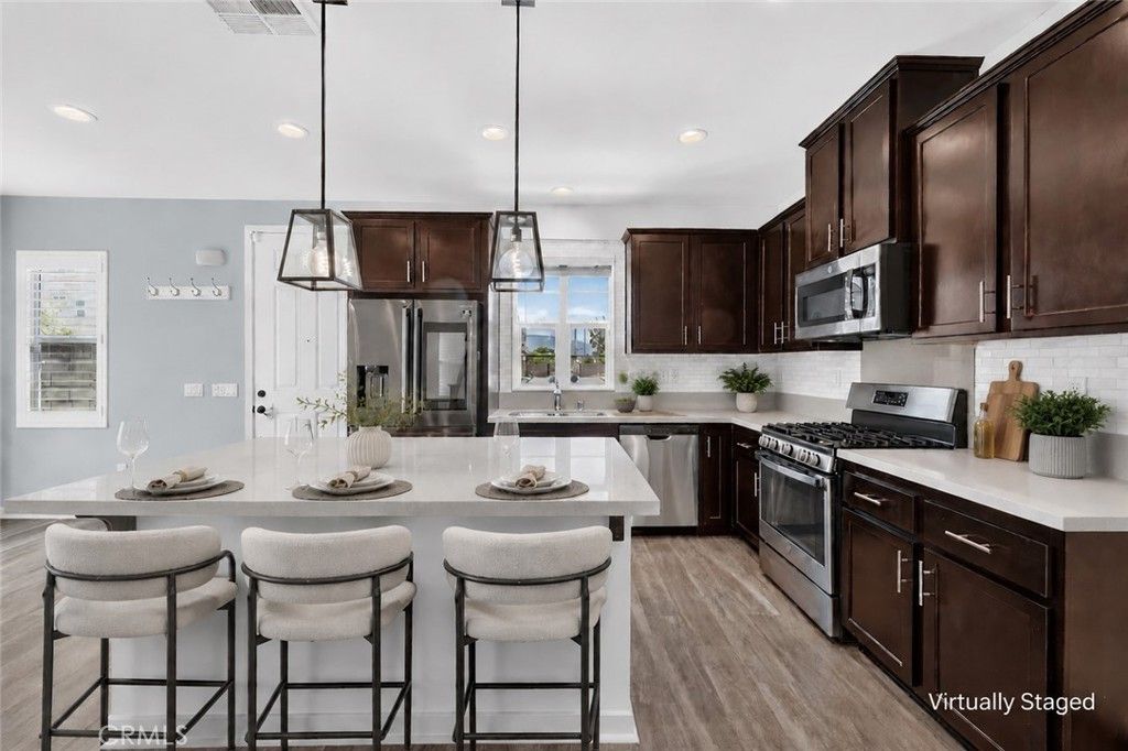 3827 Grant Street 54, Corona, CA 92879