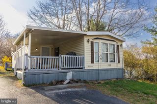 743 SHAWNA AVE, York, PA 17402