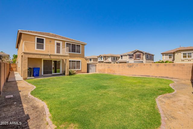 18103 W SMOKEY Drive, Surprise, AZ 85388