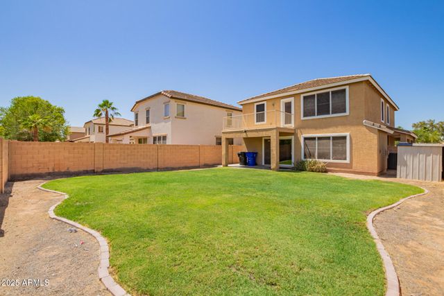 18103 W SMOKEY Drive, Surprise, AZ 85388