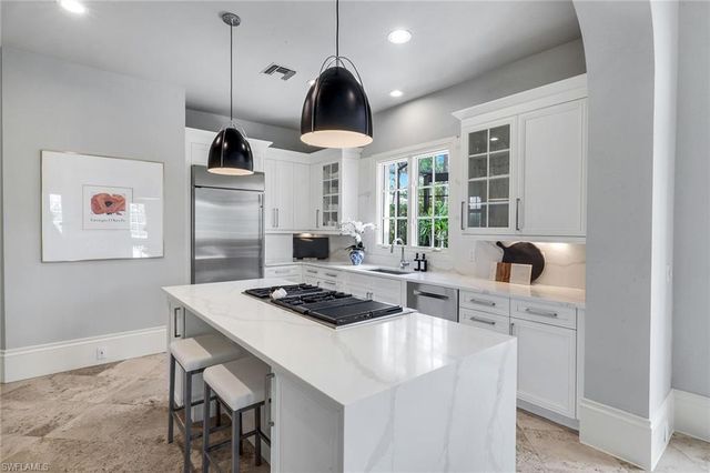 4650 Via Roma, Estero, FL 34134