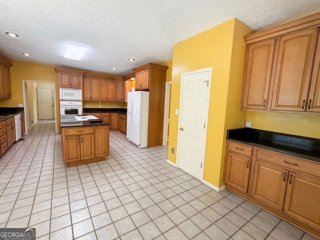 220 North Drive, Fayetteville, GA 30214