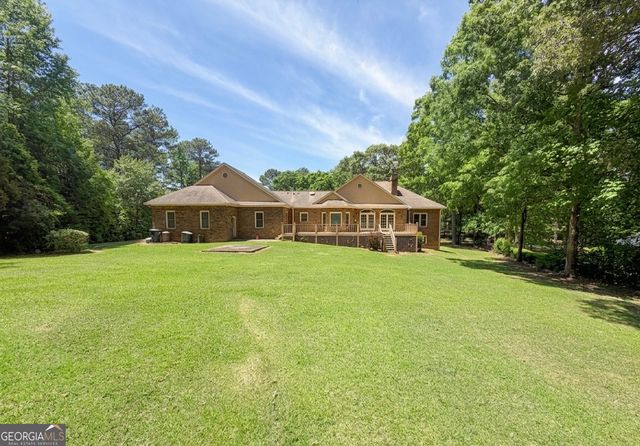 220 North Drive, Fayetteville, GA 30214