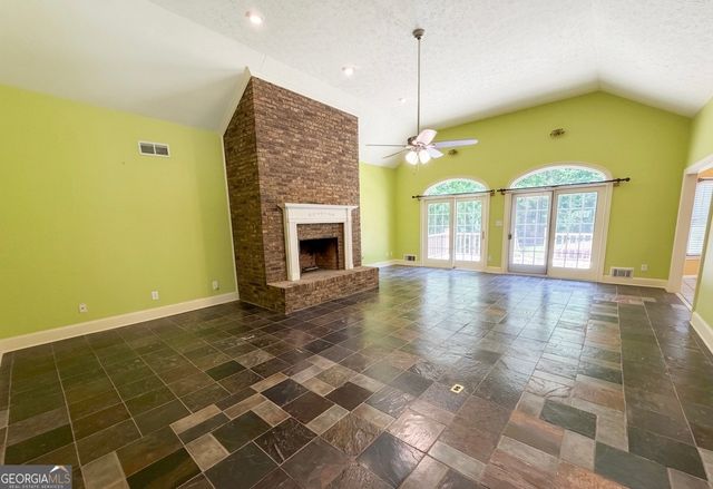 220 North Drive, Fayetteville, GA 30214