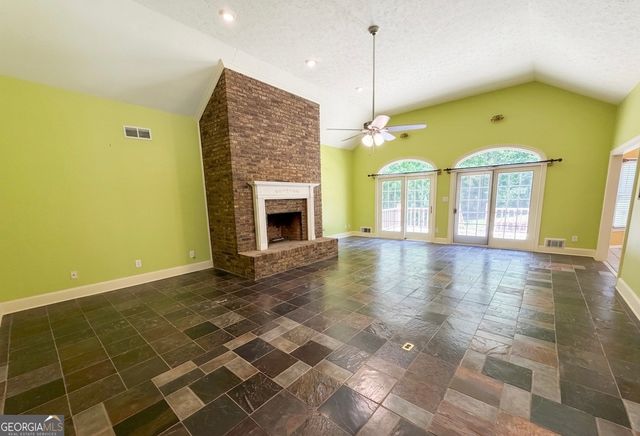 220 North Drive, Fayetteville, GA 30214