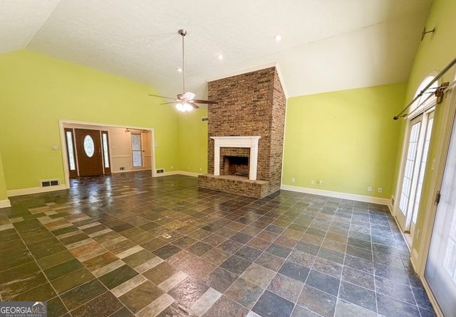 220 North Drive, Fayetteville, GA 30214