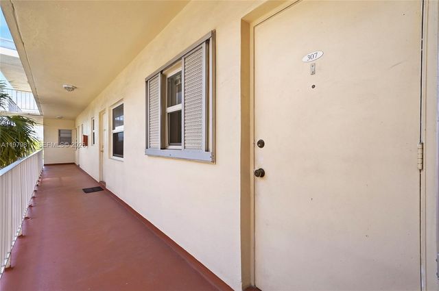 1747 Rodman St 307, Hollywood, FL 33020