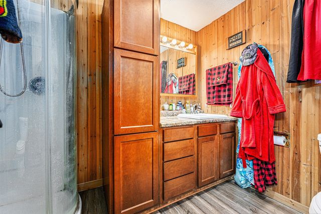 7702 N Gleneagle Drive, Kalamazoo, MI 49048