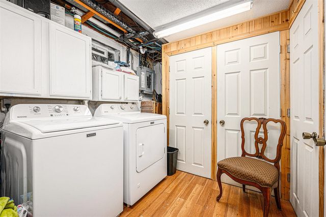 7702 N Gleneagle Drive, Kalamazoo, MI 49048