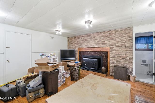 14511 Dirlam Road, Bowling Green, OH 43402