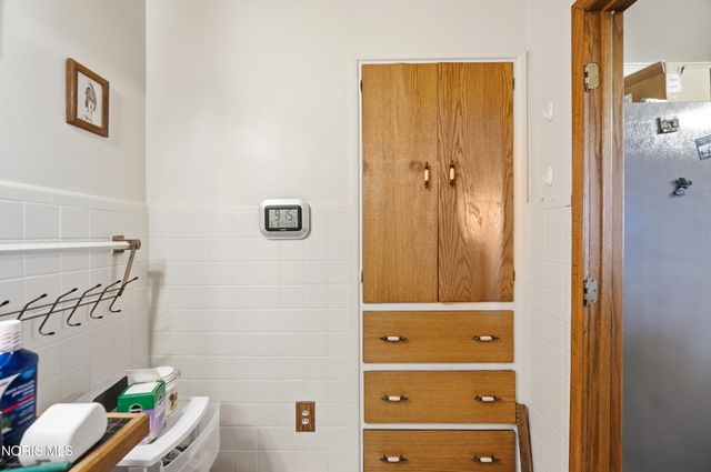 14511 Dirlam Road, Bowling Green, OH 43402