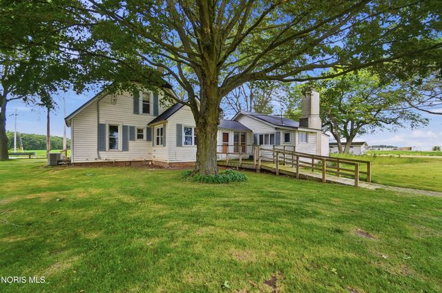 14511 Dirlam Road, Bowling Green, OH 43402