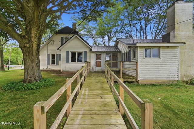 14511 Dirlam Road, Bowling Green, OH 43402