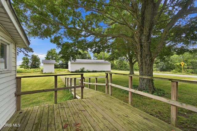 14511 Dirlam Road, Bowling Green, OH 43402