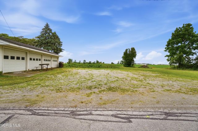 14511 Dirlam Road, Bowling Green, OH 43402