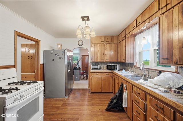 14511 Dirlam Road, Bowling Green, OH 43402