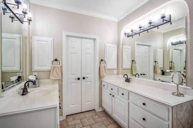 1414 Kennoway Park Drive, Spring, TX 77379