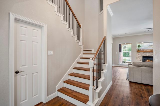 1414 Kennoway Park Drive, Spring, TX 77379