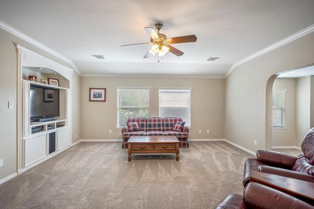 1414 Kennoway Park Drive, Spring, TX 77379