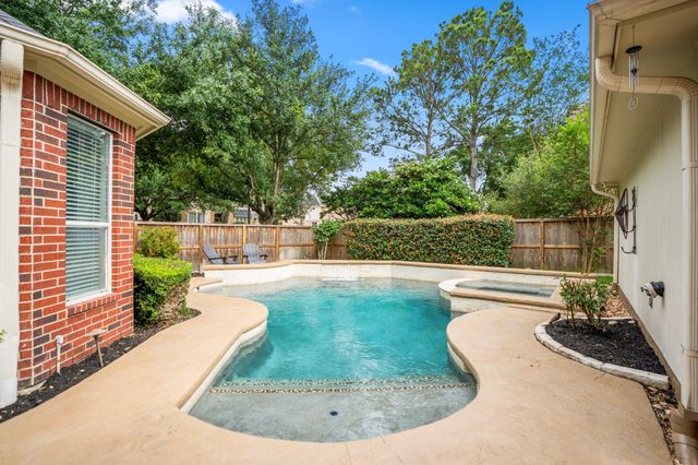 1414 Kennoway Park Drive, Spring, TX 77379