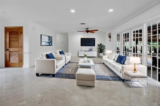 15144 SW 72nd Ct, Palmetto Bay, FL 33158