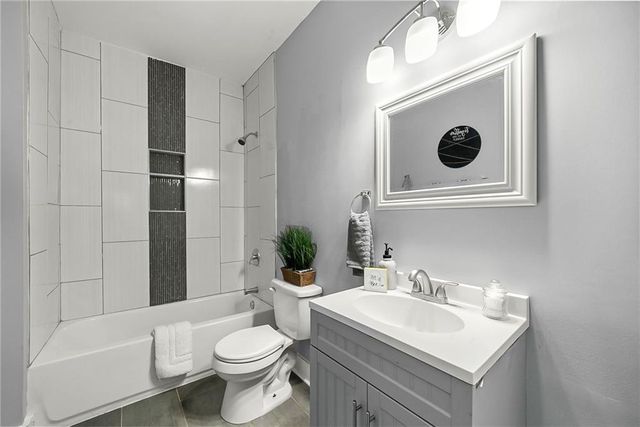 1655 Evans Dr SW, Atlanta, GA 30310