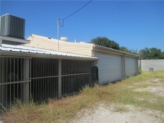 618 S Staples St, Corpus Christi, TX 78401