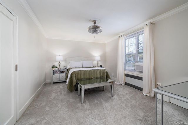 194 Smith Street 1K, Freeport, NY 11520