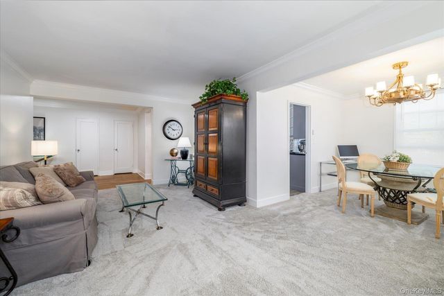 194 Smith Street 1K, Freeport, NY 11520