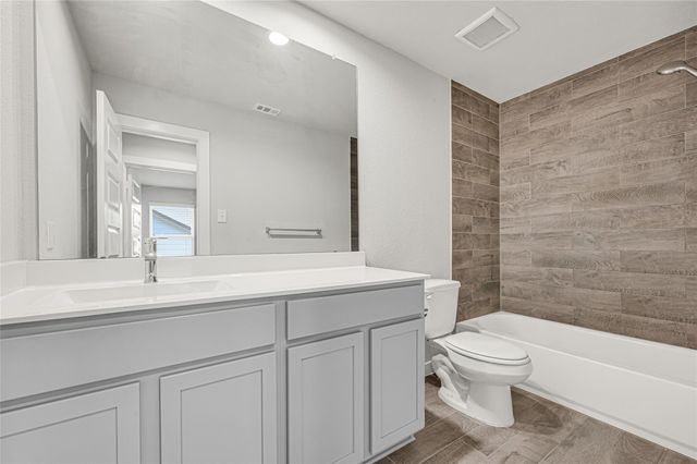 19723 Vino Vale Drive, Hockley, TX 77447