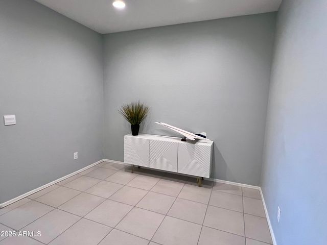 15545 W SMOKETREE Drive, Surprise, AZ 85387