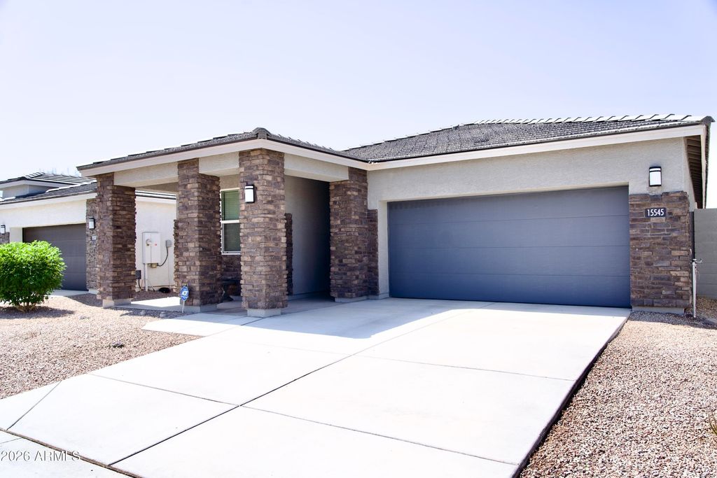 15545 W SMOKETREE Drive, Surprise, AZ 85387 — photo 3