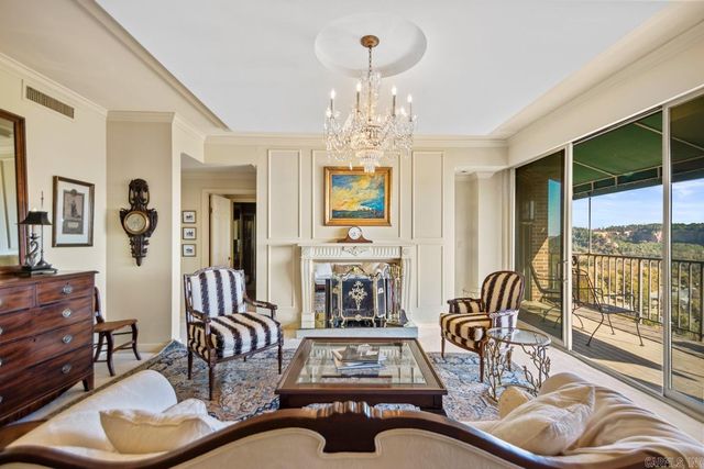 1 Treetops Lane, Little Rock, AR 72202