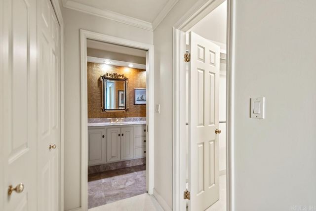 1 Treetops Lane, Little Rock, AR 72202